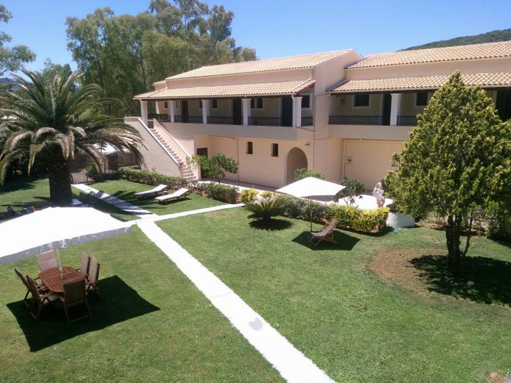Marini Apartments Moraitika Dış mekan fotoğraf