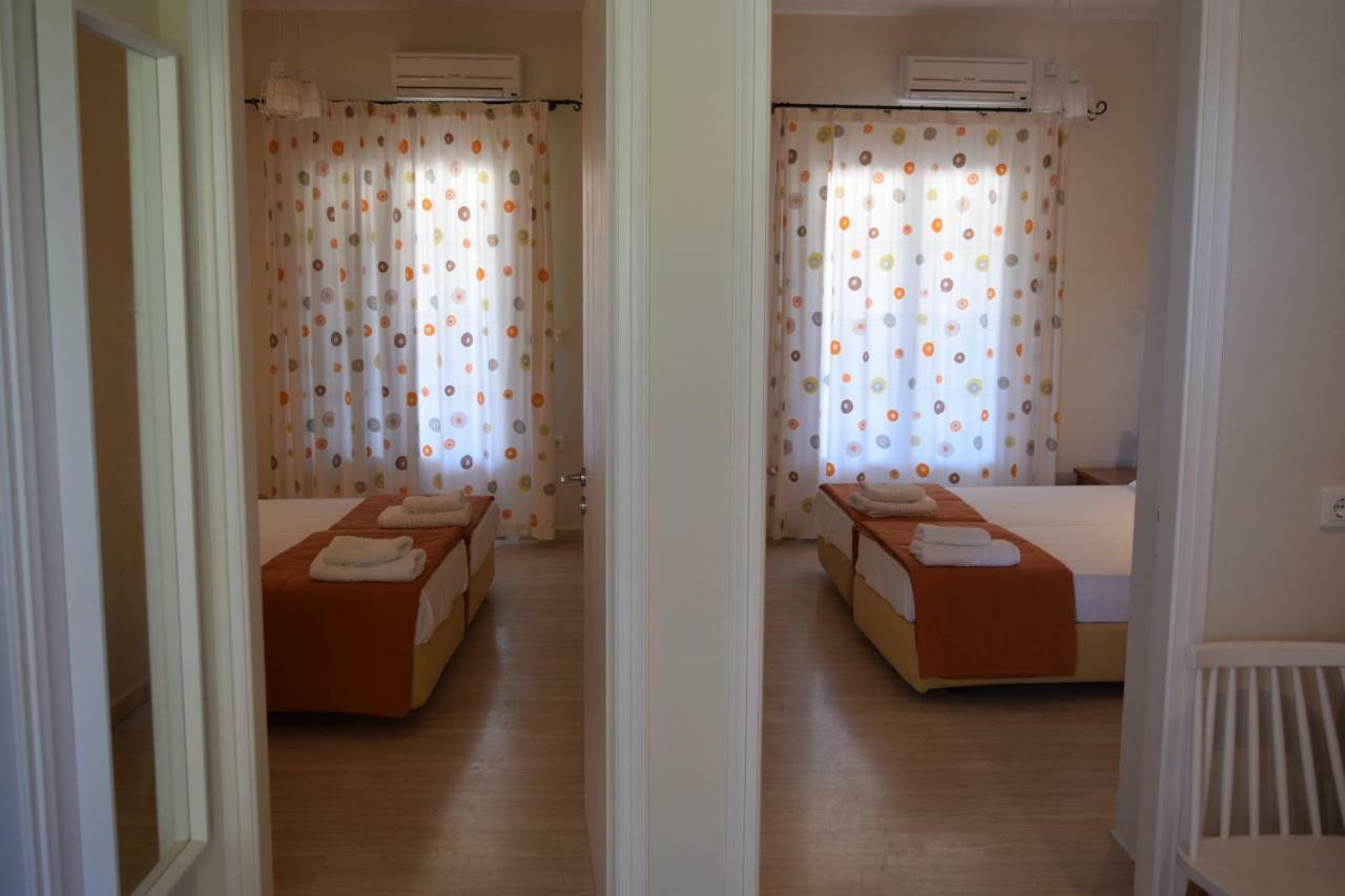 Marini Apartments Moraitika Dış mekan fotoğraf